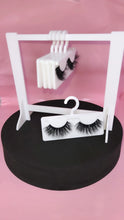 Load image into Gallery viewer, EYELASH RACK