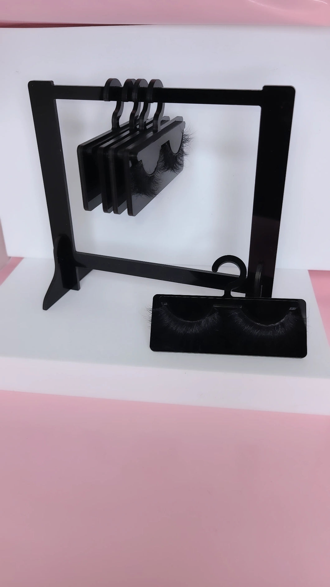 EYELASH RACK